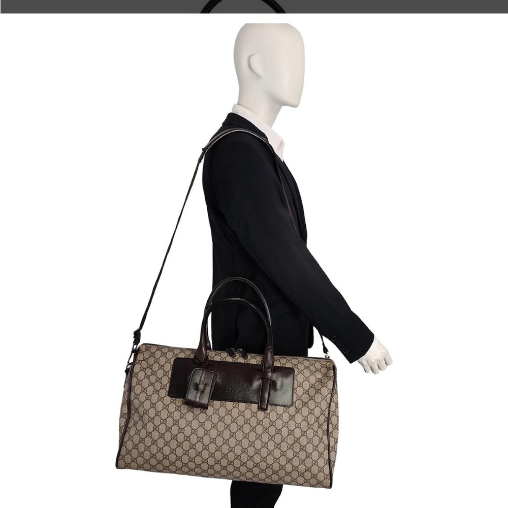 Gucci Men's Beige and Dark Brown Duffel Bag - GG Supreme Shoulder Bag